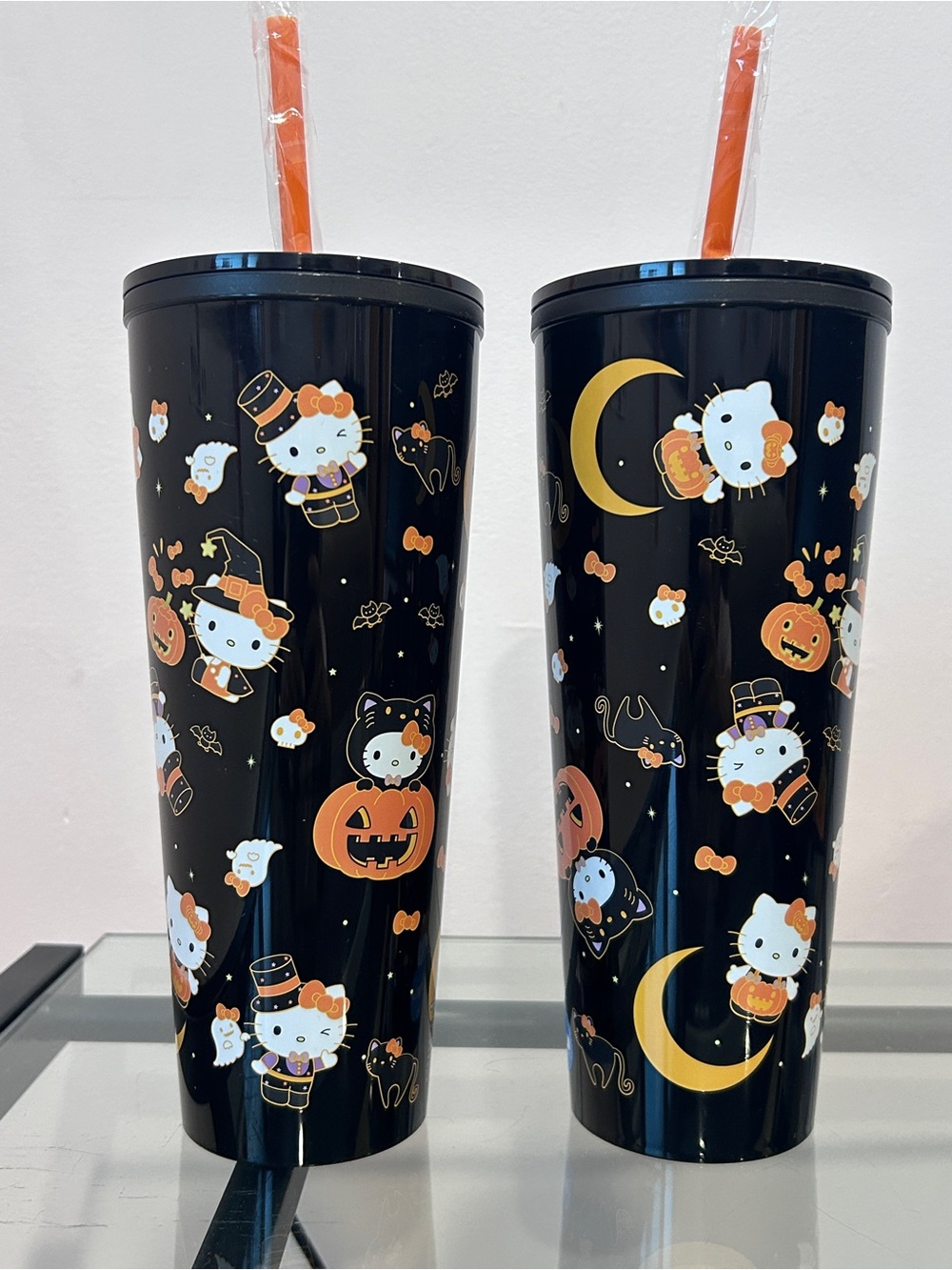 Sanrio Hello Kitty 24oz Halloween Tumbler with Straw (Bioworld 2025)